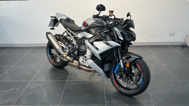 BMW M 1000 R (25MY)
